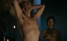 As melhores cenas de sexo de Spartacus com anal, orgia e lésbicas
